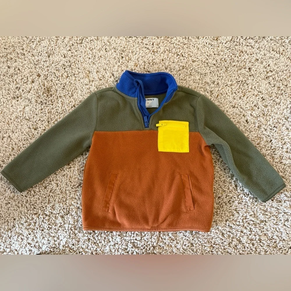 BUNDLE GAP/Old Navy/Batman Hoodies